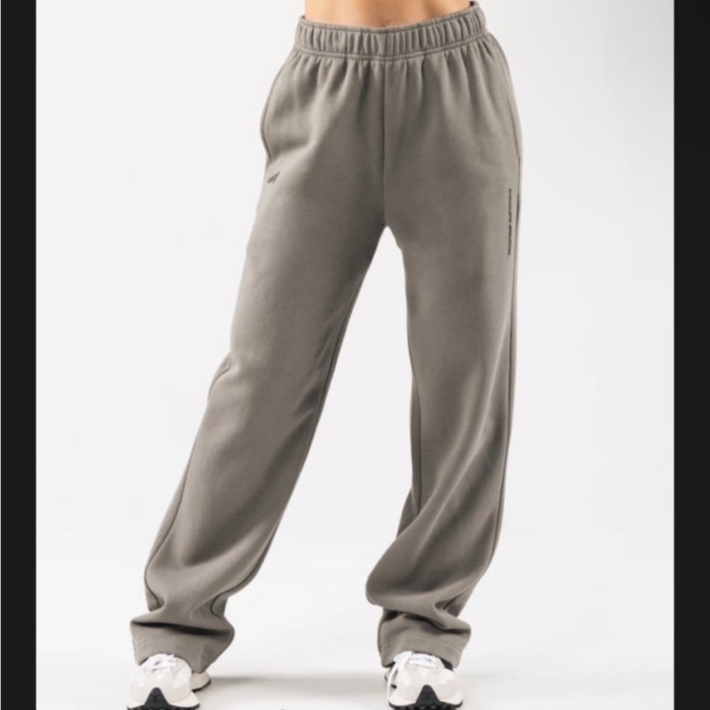 Alphalete origin pant